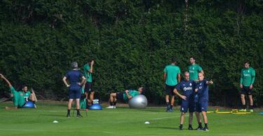 Zárraga vuelve al Racing a la espera de destino