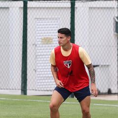 Muricy Ramalho: “En Sao Paulo no podemos jugar para James”