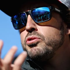 Alonso: "Hoy me toman el pelo, pero pronto dirán otra cosa"