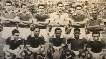 En 69 años de historia, Millonarios ha ganado 14 títulos de liga, 7 subtítulos, un título y un subtítulo de la Copa Mundial de Clubes, tres copa Colombia, una copa Simón Bolívar y un título internacional como lo fue la última edición de la Copa Merconorte.