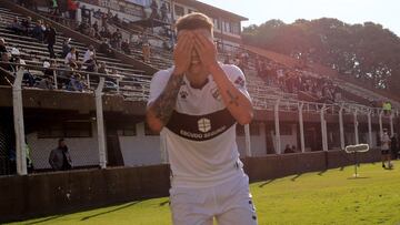 Platense golea a Central