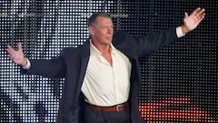 La investigación, iniciada en abril de este año, encontró acuerdos de confidencialidad entre Vince McMahon y una antigua empleada de la WWE.