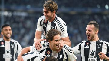 Resumen y goles del Juventus vs PSV, jornada 1 de la Champions League