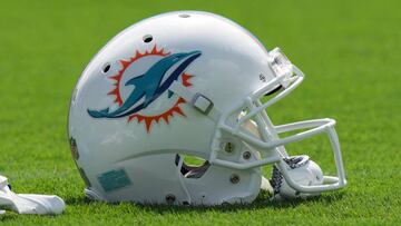 NFL multa a Dolphins por pláticas sin autorización con Tom Brady y Sean Payton