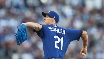 SAN FRANCISCO, CALIFORNIA - JUNE 10: Walker Buehler #21 of the Los Angeles Dodgers pitches in the bottom of the first inning. against the San Francisco Giants at Oracle Park on June 10, 2022 in San Francisco, California.   Lachlan Cunningham/Getty Images/AFP
== FOR NEWSPAPERS, INTERNET, TELCOS & TELEVISION USE ONLY ==