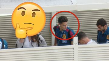 ¿Se pondrá de moda? Bartra y su curiosa forma de llevar los cascos