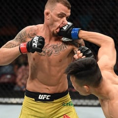 The Korean Zombie destruye a Renato Moicano en 58 segundos