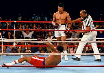 'The Greatest' volvía a ser rey en el peso pesado al alzar los Mundiales WBC y WBA. Ese triunfo fue un punto de inflexión en su carrera. No estaba acabado. Logró retener sus títulos en diez ocasiones. 