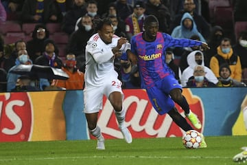 Valentino Lazaro y Ousmane Dembélé.