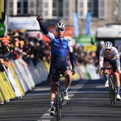 Jakobsen, el gran dominador de las volatas: sexta victoria