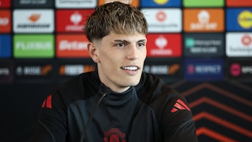 MANCHESTER (United Kingdom), 07/05/2025.- Alejandro Garnacho of Manchester United attends a press conference in Manchester, Britain, 07 May 2025. Manchester United will face Athletic Club in the UEFA Europa League semi-final second leg on 08 May 2025. (Reino Unido) EFE/EPA/ADAM VAUGHAN