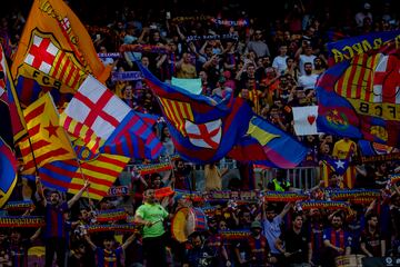 Aficionados del FC Barcelona en el Camp Nou.