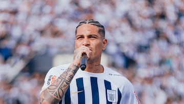 Paolo Guerrero abarrota el estadio en su presentación con Alianza Lima
