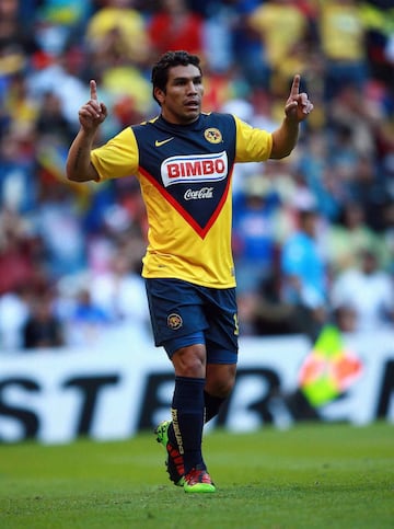 El 17 de enero del 2010 Salvador Cabañas gritó sus últimos goles como futbolista profesional. Aquella tarde en el estadio Azteca, el paraguayo colaboró con tantos en la victoria del América sobre el San Luis que terminó con goleada de las Águilas de 5-0.