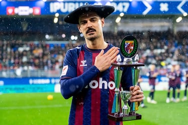 Sergio Álvarez entra en el Top-7 histórico del Eibar 