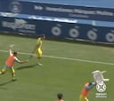 Expulsan a un jugador del Villarreal B por celebrar un gol 'a lo Alaba' con una silla