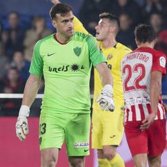 Fernando amplía su contrato con el Almería hasta 2022
