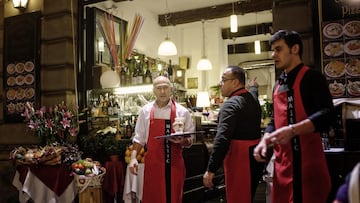 Un experto hostelero señala el futuro de los restaurantes: “Quitar los camareros y poner tablets”