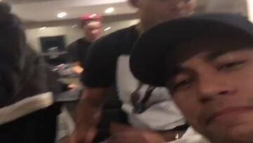 Neymar, de fiesta y jugando al póker el domingo por la noche