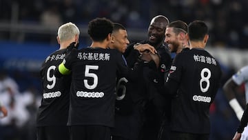 Ramos marca, Messi vuelve