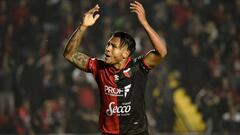 Wilson Morelo anota para Col&oacute;n en la Copa de la Superliga