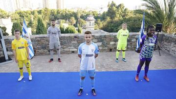 Presentación de las camisetas del Málaga para la temporada 2020-21.