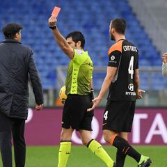 Pedro y Fonseca, expulsados en el empate de la Roma