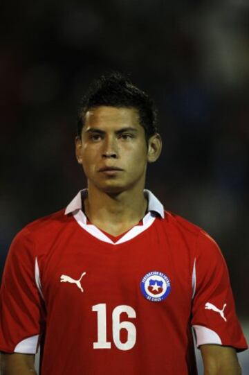 Michael Jordan Contreras, de paso por Universidad de Chile y hoy en Cobreloa, integró aquella Selección Sub 23 que enfrentó a Uruguay olímpico. Claudio Borghi constantemente lo nominó para ver si era una futura opción de recambio.