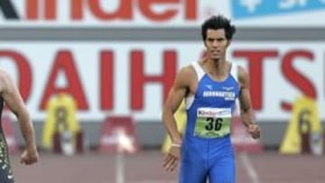Pistorius, con las dos piernas artificiales, segundo en 400 metros