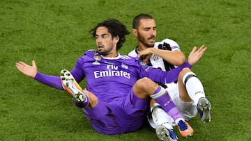 Bonucci e Isco en la final de Champions