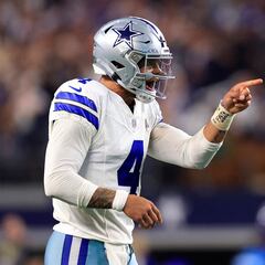 Dak Prescott sufre esguince de pie durante vacaciones