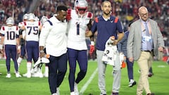 GLENDALE, ARIZONA - DECEMBER 12: DeVante Parker #1 of the New England Patriots is assisted off the field after a play against the Arizona Cardinals during the first quarter of the game at State Farm Stadium on December 12, 2022 in Glendale, Arizona.   Christian Petersen/Getty Images/AFP (Photo by Christian Petersen / GETTY IMAGES NORTH AMERICA / Getty Images via AFP)