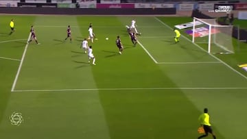 ¿Ingenio o falta de respeto? El golazo del que todos hablan en Asia