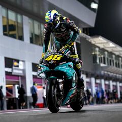 Rossi toca fondo por "problemas con los neumáticos"