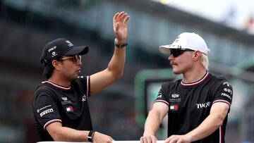Sergio Pérez y Valtteri Bottas en el drivers parade del GP de Australia.