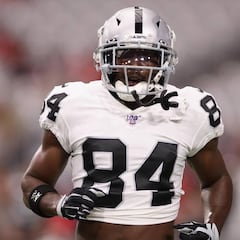 Antonio Brown reta a Raiders por multas tras faltar a prácticas