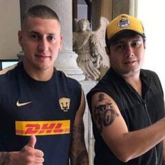 Aficionado de Pumas que se tatuó a Nicolás Castillo le desea éxito