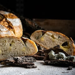 ¿Pueden cobrarte el pan y el aperitivo en un restaurante si tú no lo has pedido?