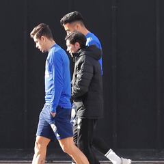 Caras largas y análisis mientras el futuro está en Singapur