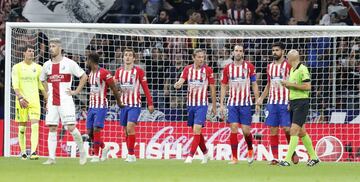 1-0. Antoine Griezmann celebr¨® el primer gol.