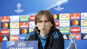 Modric: "Me da igual que jueguen Isco o Bale"