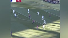 Xavi’s stunning backheel pass in El Clásico Legends match leaves the world in awe
