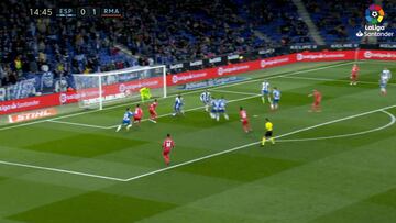 El golazo 'a lo Zamorano' de Ramos ante el Espanyol