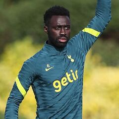 Davinson Sánchez también pierde el puesto en la Premier League