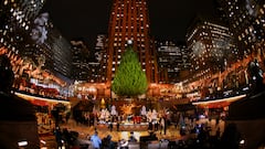 Who is hosting the lighting of the Rockefeller Center Christmas tree? This is the 2025 host and performers