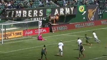 ¡Espectacular! Felipe Mora anotó un doblete en la MLS