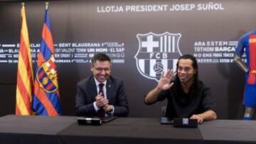 Ronaldinho nuevo embajador de Barcelona