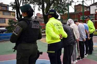 Estudio revela el pésimo nivel de confianza de los bogotanos en algunas de las instituciones más importantes del día a día