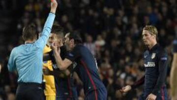 Expulsión de Fernando Torres
