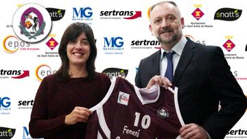 Gl&ograve;ria Estop&agrave;, nueva entrenadora del Sant Adri&agrave;, junto al presidente del club.